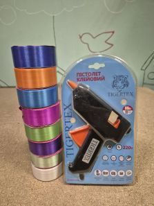 Набор клеевой пистолет + ленты (8 шт) разноцветные