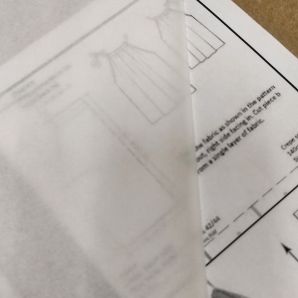 Калька с односторонним глянцем для выкройки в рулонах КО8450Р ширина 84 см длина 50 метров, плотность 40г/м.кв